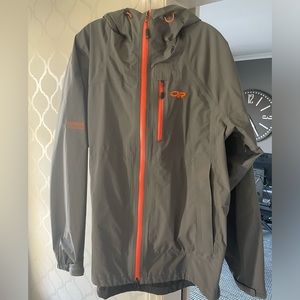 Outdoor Research shell. Gore-Tex. XL. Like new.